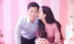 八卦娱乐圈吃瓜恋情,揭秘明星甜蜜恋情背后的故事